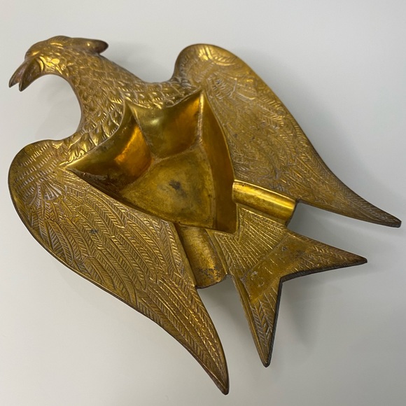 ANTIQUE Brass Eagle Ash Tray -India - Picture 3 of 9